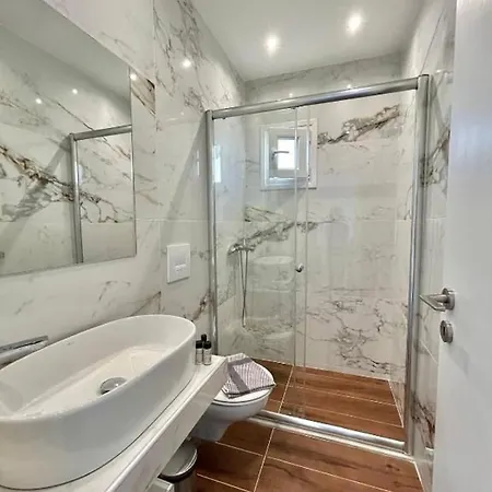 Sani Beverly Hills Luxury